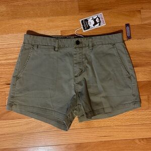 The Black Dog shorts